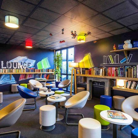 Ibis Budget Marne La Vallee Pontault Combault Bagian luar foto