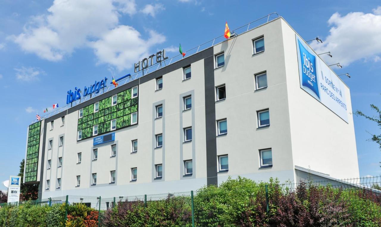 Ibis Budget Marne La Vallee Pontault Combault Bagian luar foto