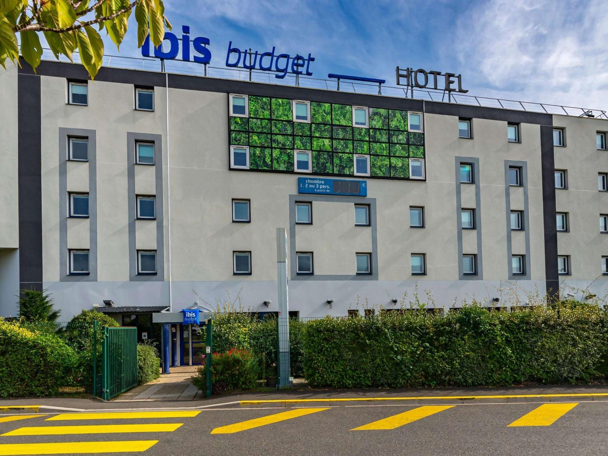 Ibis Budget Marne La Vallee Pontault Combault Bagian luar foto